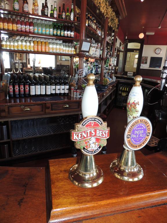 Railway Hotel Faversham Exterior foto